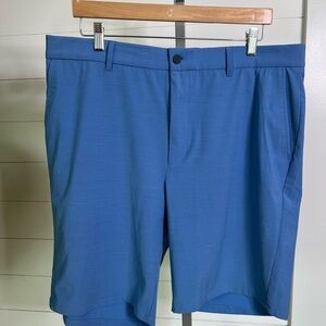 johnnie-O Mulligan Performance Golf Shorts | Size 38 | Blue